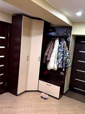 Продається 3-кімнатна квартира 68 кв.м. на 1-му поверсі — вул. Миру, 72