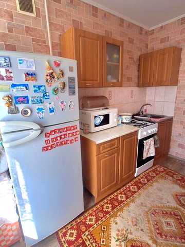 ПРОДАМ 3кв. пр.Советский 4/9эт. цена 22 000 у.е.