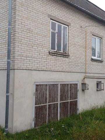 Продаж 2 поверхового будинку з ділянкою на 2500 кв. м., 194.2 кв. м, 4 кімнати