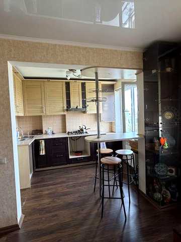Продаж 3-х кімнатної квартири в центрі Кривого Рогу