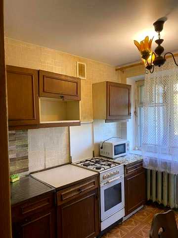 СОБСТВЕННИК сдам квартиру помесячно Одесса Таирово  ак.Королева 33
