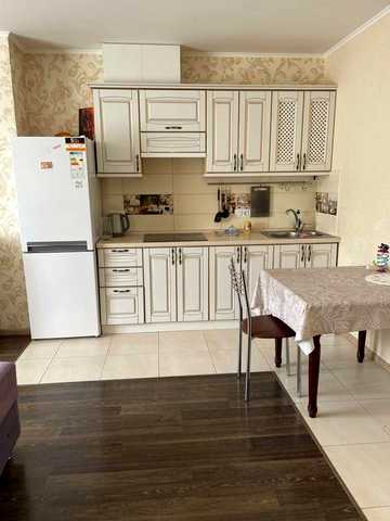 Сдам 1 комн Старицкого /Рихтера 7000