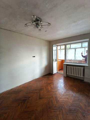 Продам 3к квартиру в Броварах
