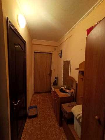 Продаж 2-к квартири на вул. Семафорній, 30Б