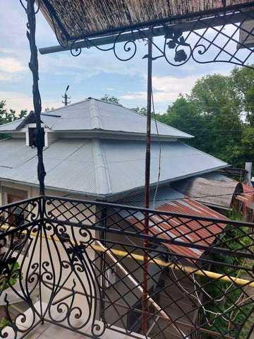Продам домоволодіння з двох будинків у Годилові, вул. Яблунівська