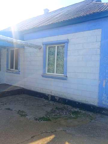 Продам будинок в селищі Врадіївка