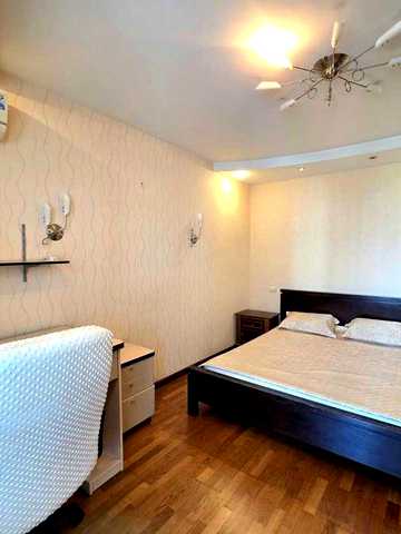 Продам 2-к квартиру (ленинградка 66м2) на пр. Мира, Левобережный-3