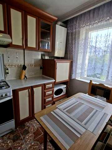 Продаж 3к квартири з індивідуальним опаленням