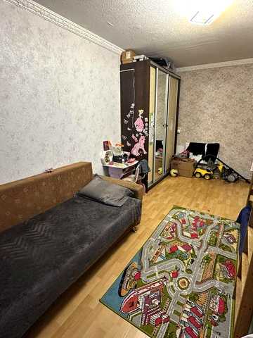 Продається 2 кімнатна квартира.