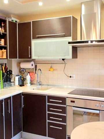 М.Холодная Гора, продам 3ех комн.кварт.,ул.Болабачана 59