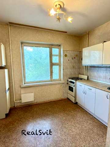 Продам 1 кімнатну кв-ру, М. Закревського 31-в, Деснянський р-н, Троєщина
