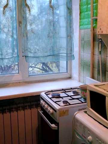 Однокімнатна Севастопольська та Космонавтів Площі по вулиці Ушинського,25    Газ    Суперповерх - 3/9    Чоколівка Солом`янський
