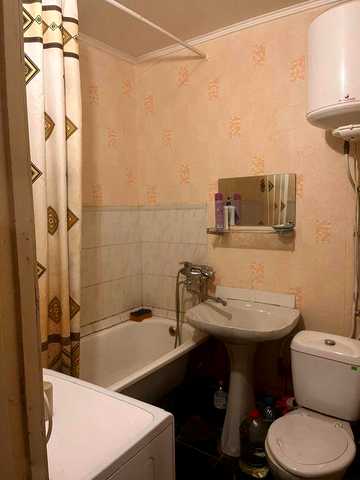 Продам 1 комнатную квартиру Победа 4