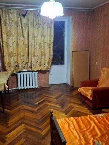 Продам 3 комн квартиру в Докучаевском