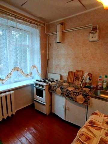 1 поверх. Оренда  2х кімнатної квартири 57м². вул. Тищика
