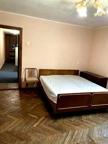 ВІЛЬНА Оренда 2 кімнатної квартири неподалік центру
