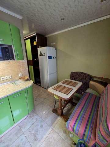 Продам 2- х комнатную квартиру  Библика 2 В