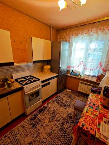 Здам 1 кімн., вул. Новомостицька, 4, газ.