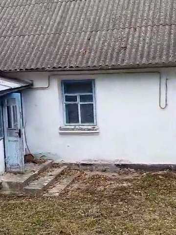 Продається дім. Газ, криниця. 25 сот+18 сот землі.