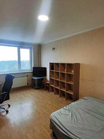 Здам 1 к квартиру біля метро Дарниця, недорого