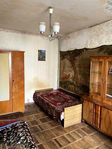 продам 1-кім.квартиру. Галицька 11