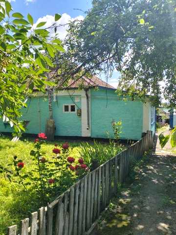 Продам будинок по вул. Ватутіна