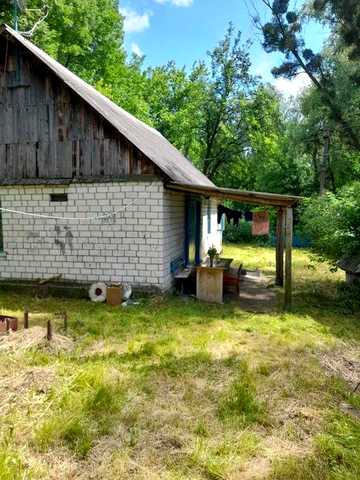Продам хату, село Лук'янівка Київська обл.120 км.