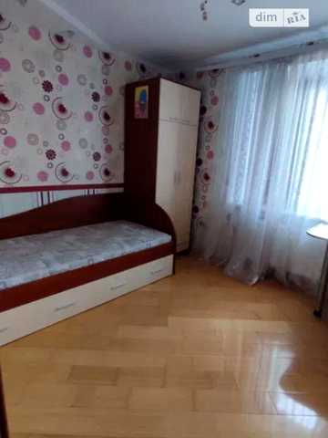 Продаж 3к Квартира Гетьманська (Радянська) вулиця