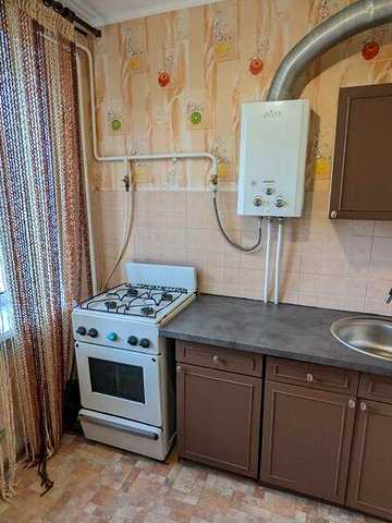 Довгострокова оренда 3к Квартира Василя Червонія (Гагаріна) вулиця