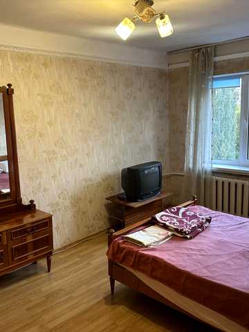 Литвиненко-Вольгемут вул., 5