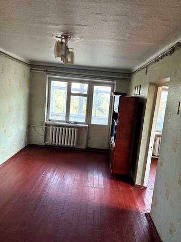 Продаж теплої 2-к квартири біля Центру та Парку! 2 поверх, власне опалення, вул. М. Рильського