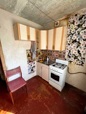 Продам 2-кімнатну квартиру 46 м²