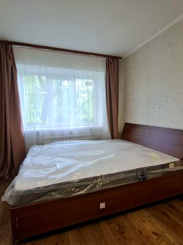 Дружківська вул., 4