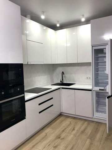 Оренда від власника 1 кім. 45 м Акварелі 2 вільна з 5.10