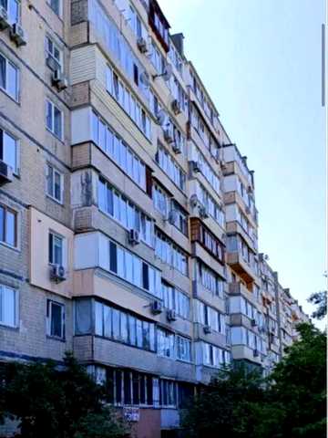 Жилий охайний стан, кооперативний будинок, 2 роздільні кімнати, метро Житомирська, Теремки, святошинський район