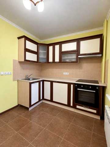 Продам 1 кімнатну квартиру з ремонтом! Вул. Гришка