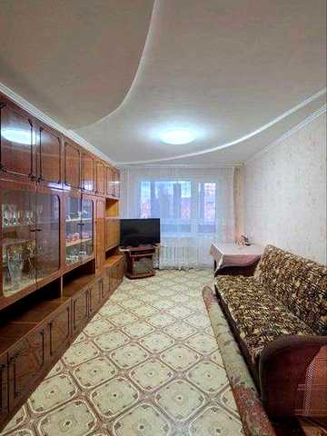 Аренда 3х комнатная квартира Комунар, Красный Камень