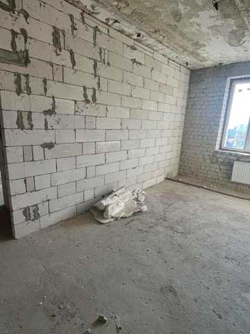 Продам двокімнатну 2к. квартиру ЖК Семінарський
