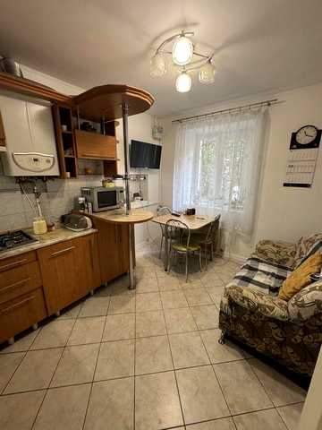 ОРЕНДа 3 кімнатної квартири в престижному районі по в.Перемиська