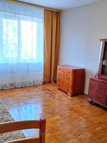 Здам 2-квартиру вул.Закревського 19 Троєщина