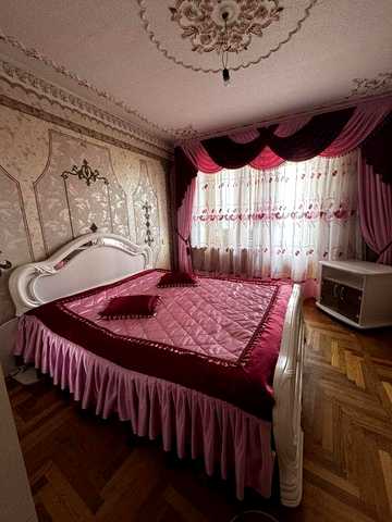 2 кімнатна квартира на площі Соборній з роздільними кімнатами