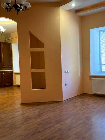 Продаж 2к Квартира Соборна вулиця