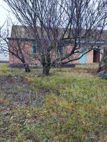 Будинок цегляний без внутрішніх робіт . Черкаська область