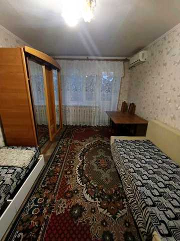 Сдам 1 квартиру, район Селекционного института, 3 этаж, жилая! Можно с животным!