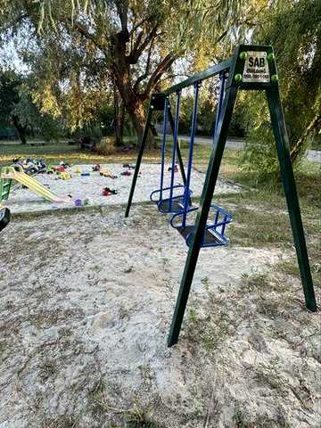 Аренда Дом в лесу у озера