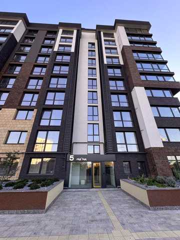 Простора 2-к квартира в ЖК Deluxe House ЖК Deluxe House