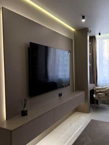 None 82900 USD