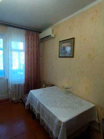 Здам 3к на  площі Захисників України (Визволення)