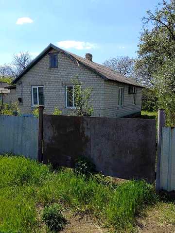 Продаётся кирпичный дом в с. Радужное — 20 км от Вольногорска