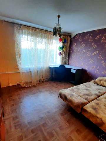 Здам 2 кім, Меблі та техніка